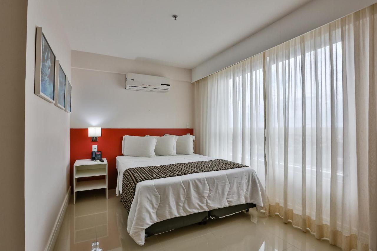 Ramada Hotel & Suites Campos Pelinca Campos dos Goytacazes Buitenkant foto