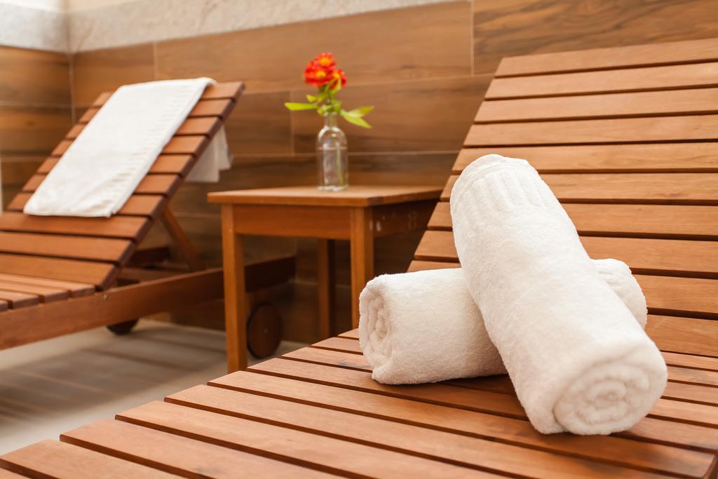 Ramada Hotel & Suites Campos Pelinca Campos dos Goytacazes Buitenkant foto