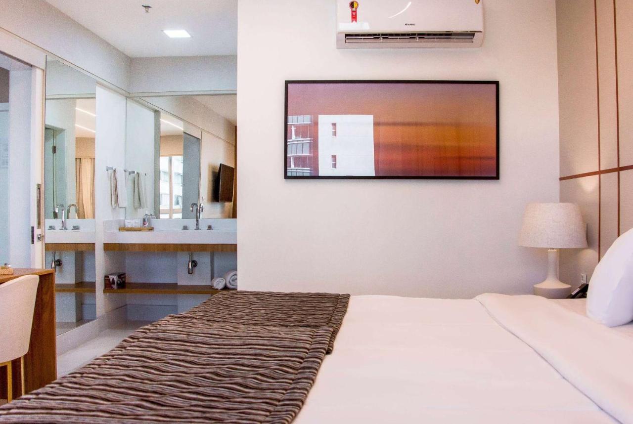 Ramada Hotel & Suites Campos Pelinca Campos dos Goytacazes Buitenkant foto