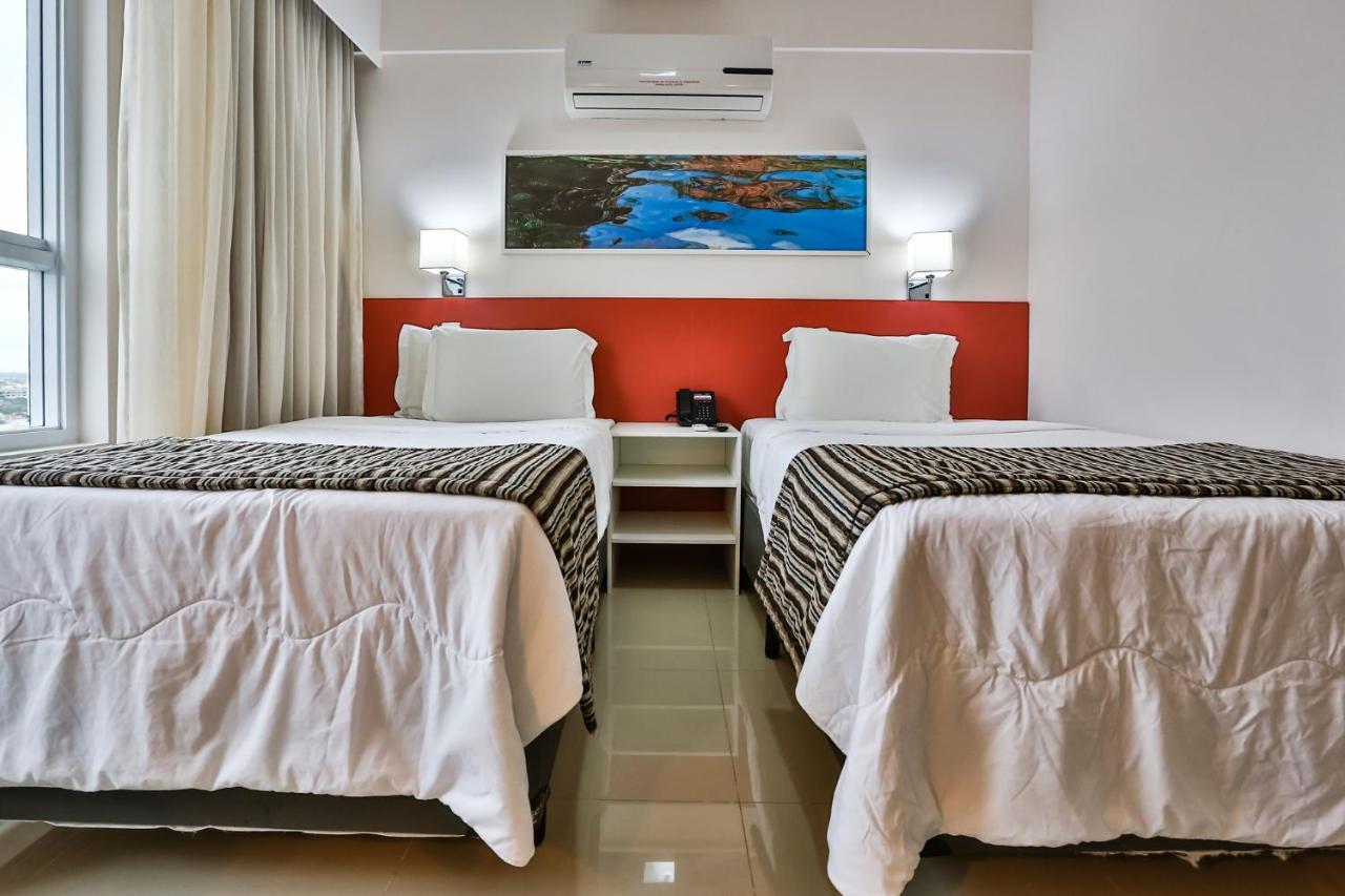 Ramada Hotel & Suites Campos Pelinca Campos dos Goytacazes Buitenkant foto